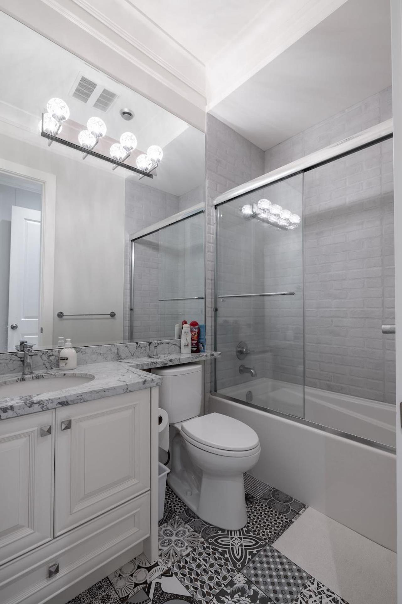 Luxurious Private Rooms In Ρίτσμοντ Εξωτερικό φωτογραφία
