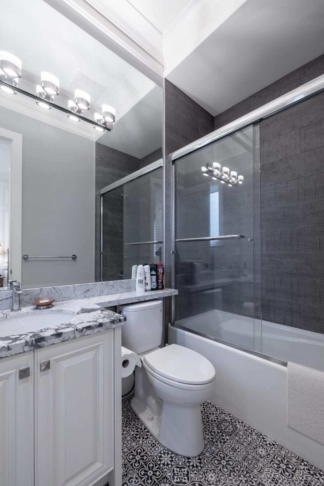 Luxurious Private Rooms In Ρίτσμοντ Εξωτερικό φωτογραφία